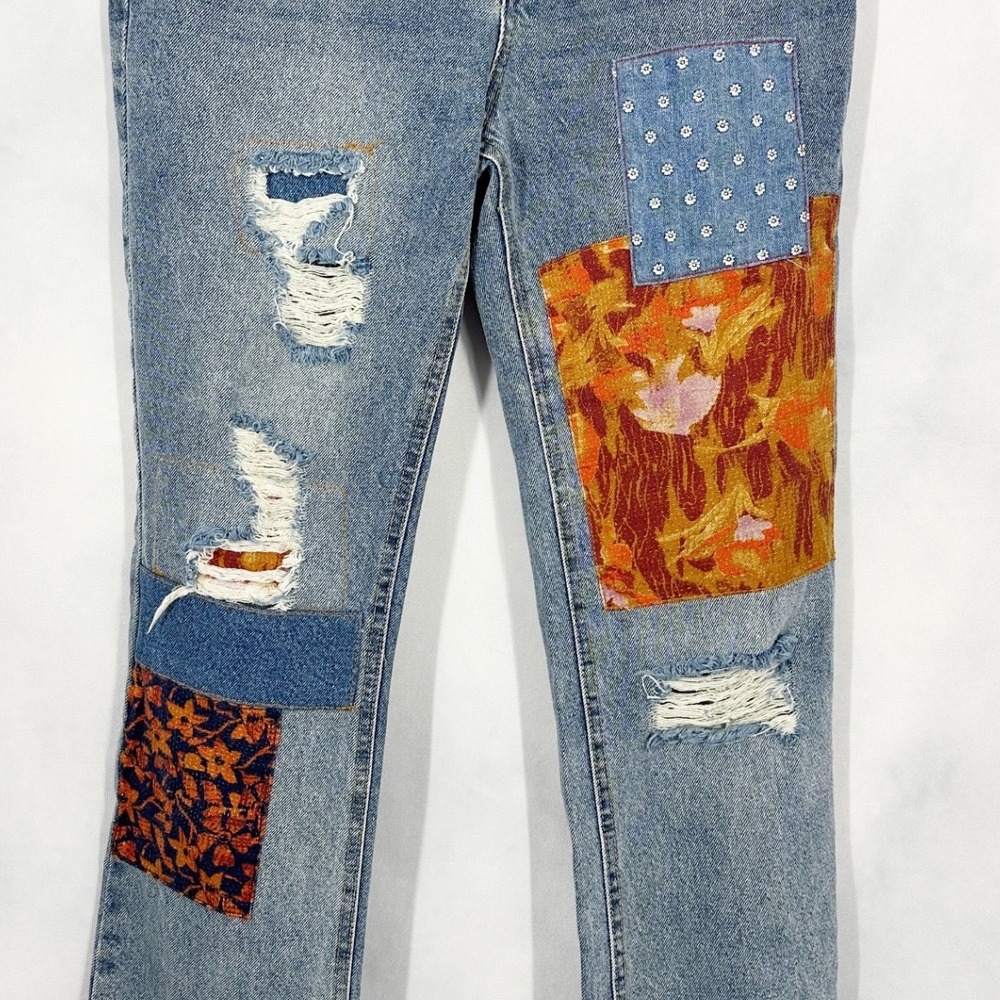 We The Free Belladonna Patchwork Cropped Kick Flare Blue Jeans Women's Size 26 - Picture 2 of 11